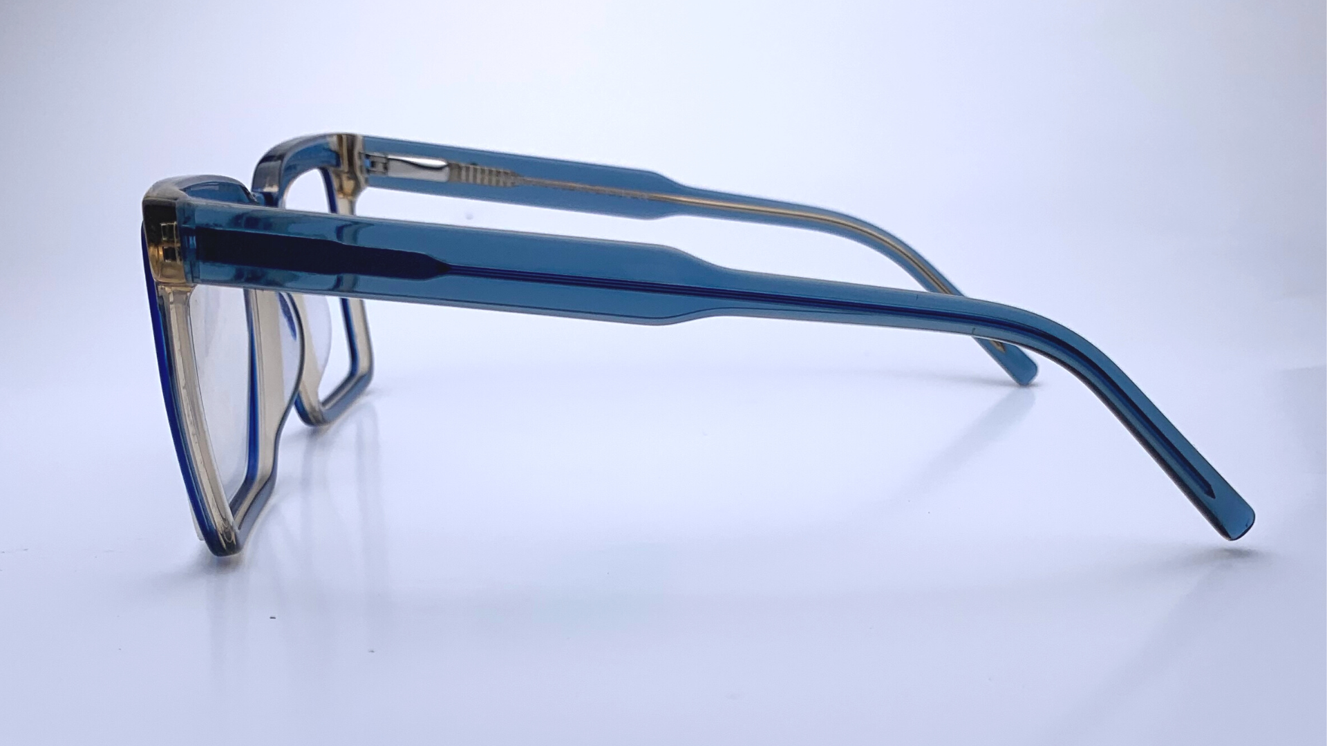 Jonah In Sea Blue Tortoise: Unisex/Modified Square Fits Medium To Wide Faces (jill)